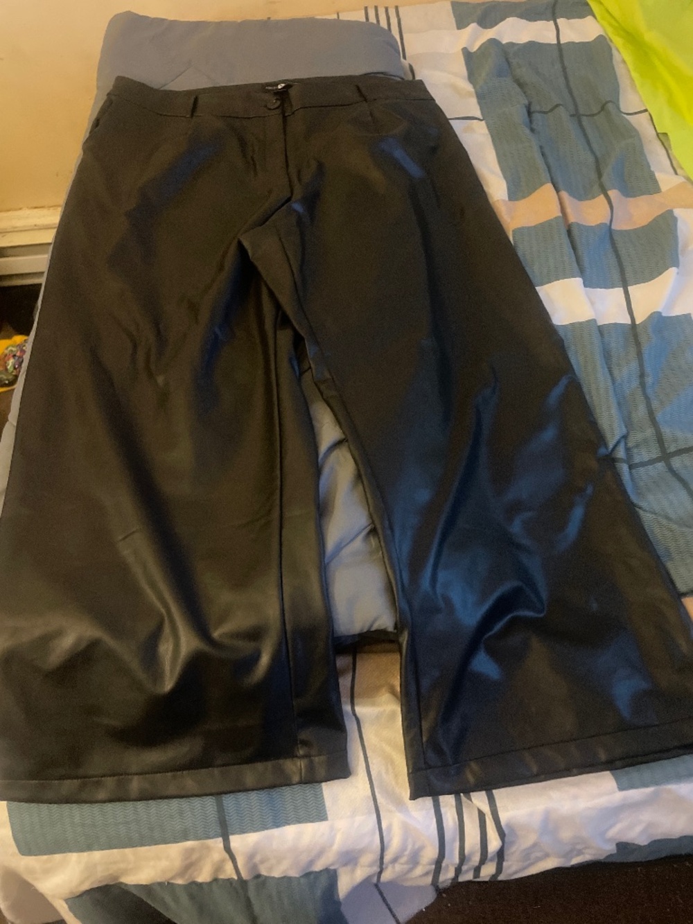 Black wide leg pants ( faux leather)